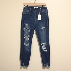 NWT Cello Distressed Skinny Blue Jeans 9